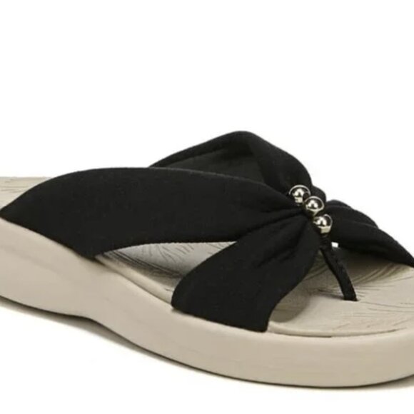 Bzees Promise Toe Post Sandal (11) - Picture 1 of 3